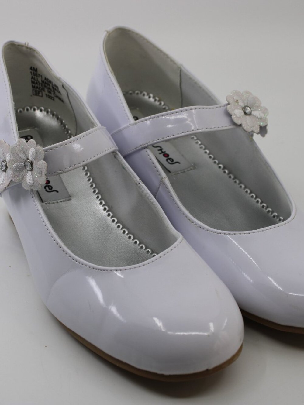 Rachel Girl's Dress Shoes White Patent SZ 4M Hoop & Loop 2" Wedge Heels